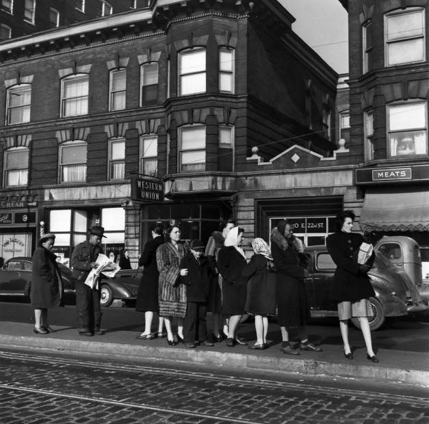 Waiting for the Trolley, 1946