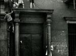 Thumbnail image: Helen Levitt <br> New York City, c.1942