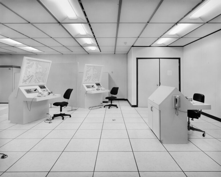 Cohen, Classroom VII (Grey Room), 1991